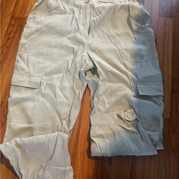 Max studio ,women ,polyester ,spandex pants XL - Picture 3 of 7